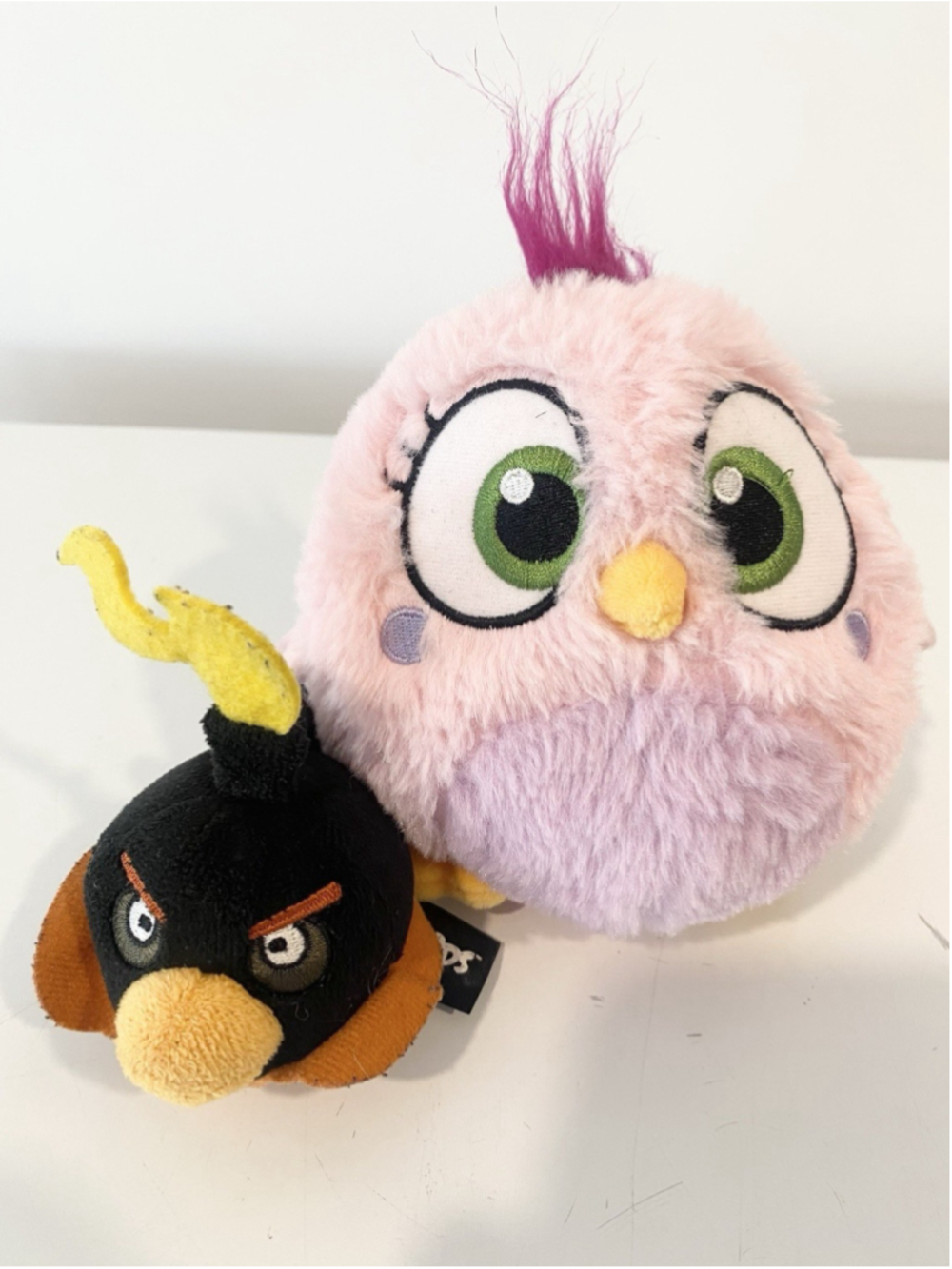 Angry Birds Movie Zoe Pink Hatchling Plush & Bomb Bird Plush Keychain Clip Lot